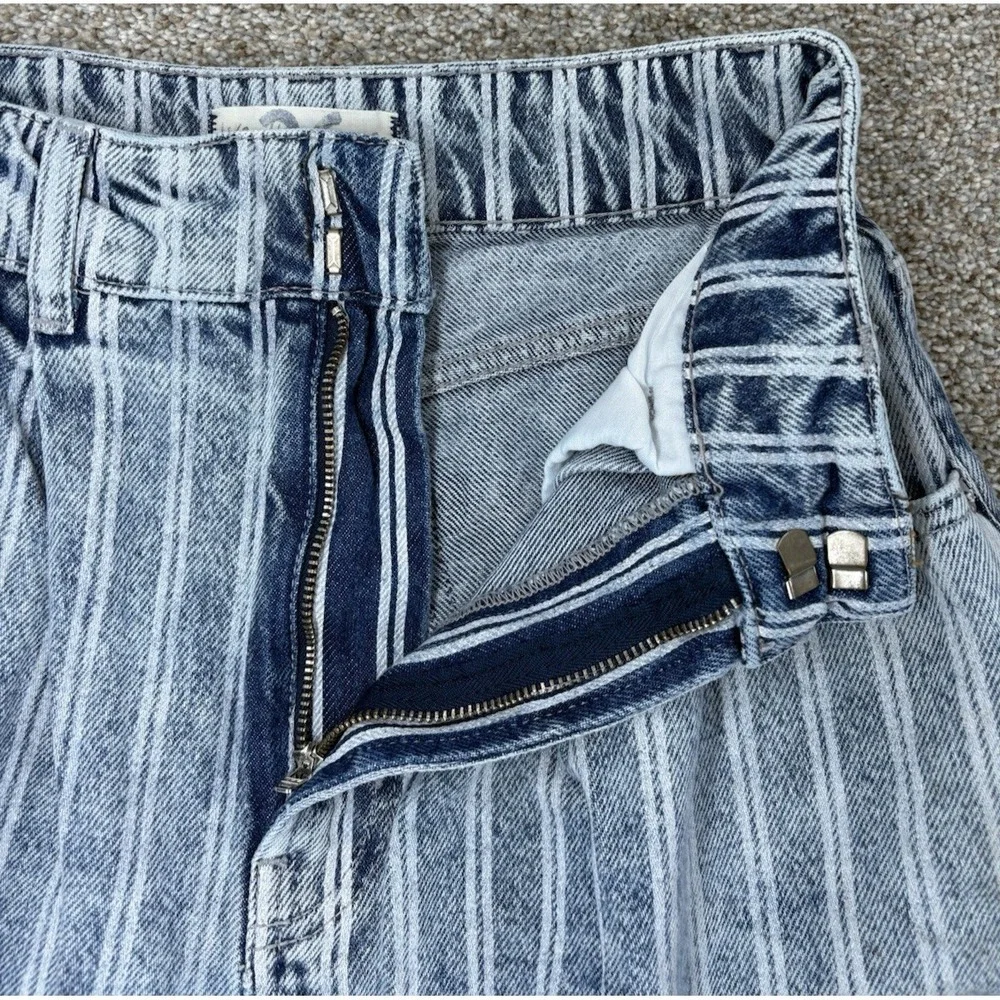 Free People Dogtown Cutoff Denim Shorts Womens 26 Blue Striped High Rise Pleated
